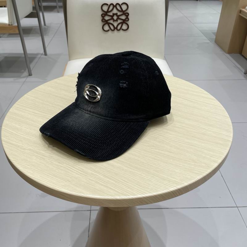 Balenciaga Cap (3865)