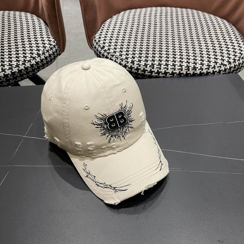 Balenciaga Cap (5623)