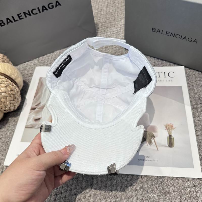 Balenciaga Cap (6017)
