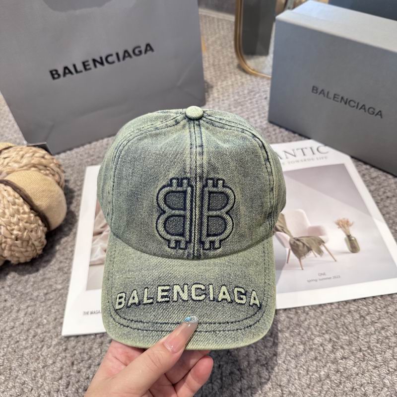 Balenciaga Cap (6040)