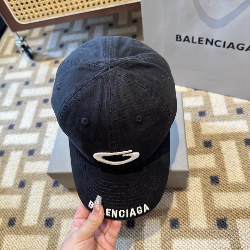 Balenciaga Cap (6057)