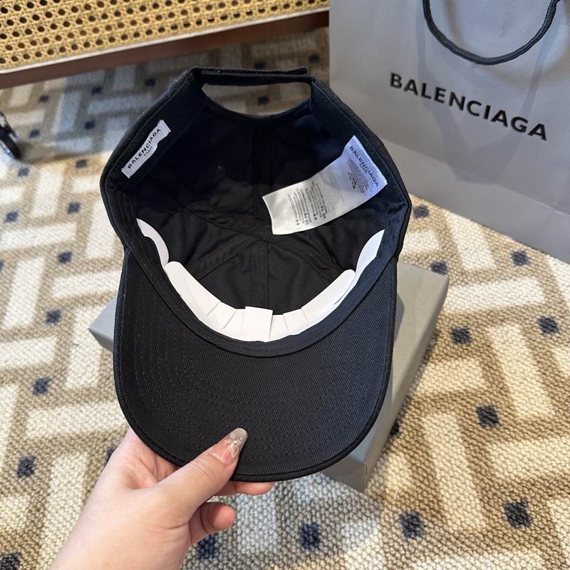 Balenciaga Cap (6063)