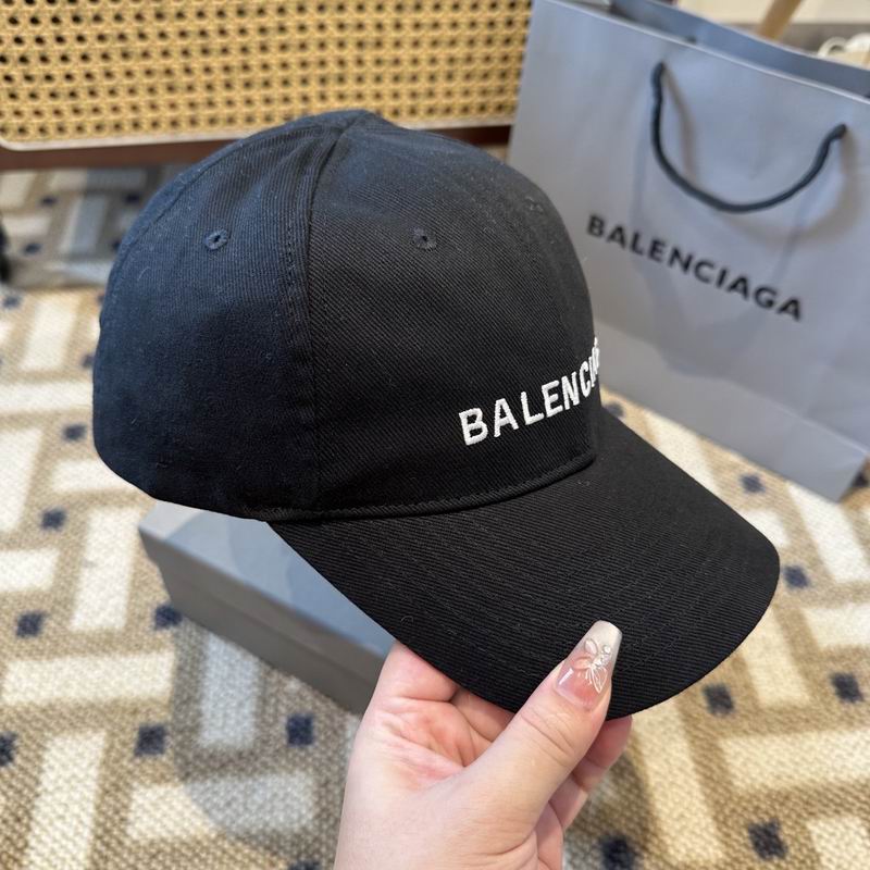 Balenciaga Cap (6066)