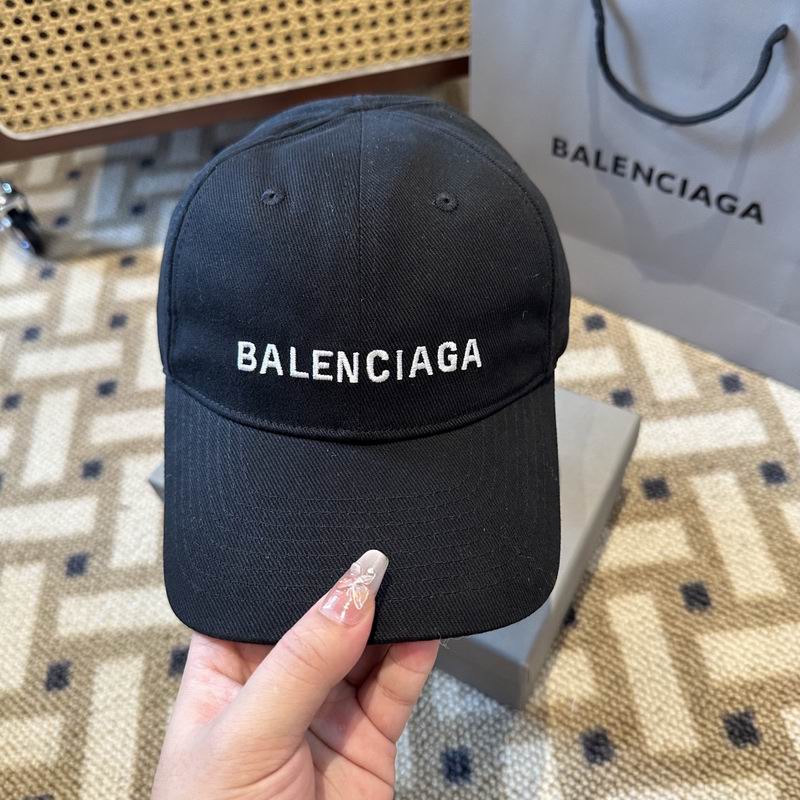 Balenciaga Cap (6068)