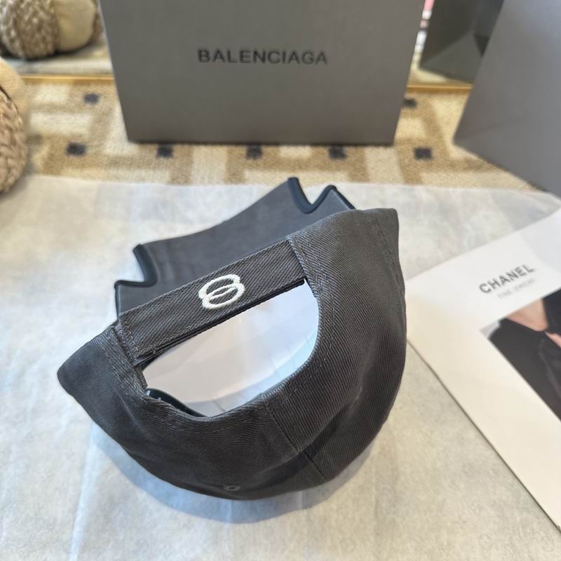 Balenciaga Cap (6072)
