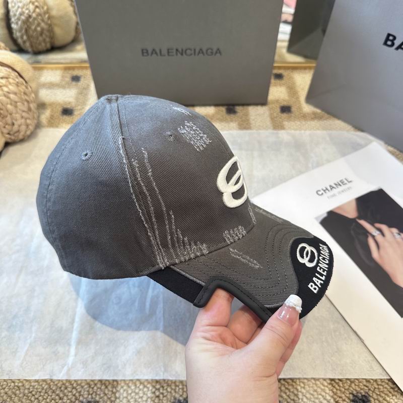 Balenciaga Cap (6074)