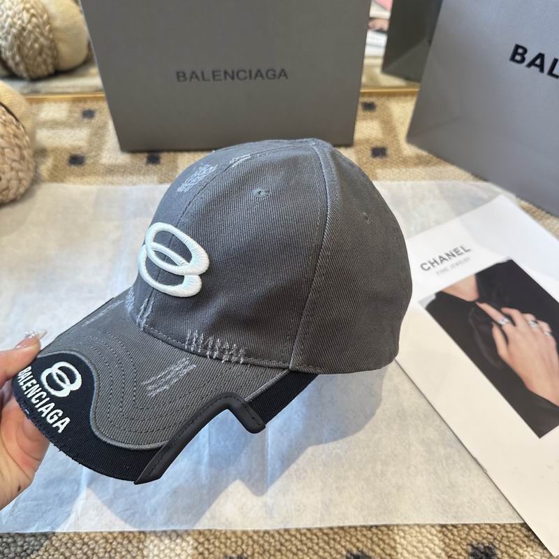 Balenciaga Cap (6075)