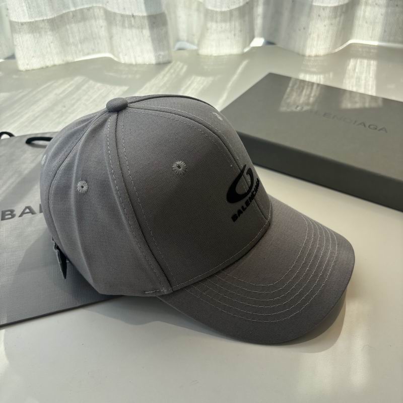 Balenciaga Cap (6167)