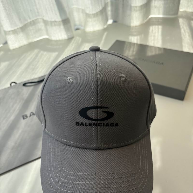 Balenciaga Cap (6172)