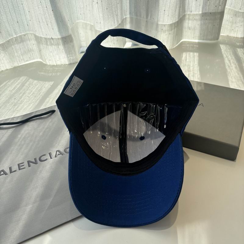 Balenciaga Cap (6180)