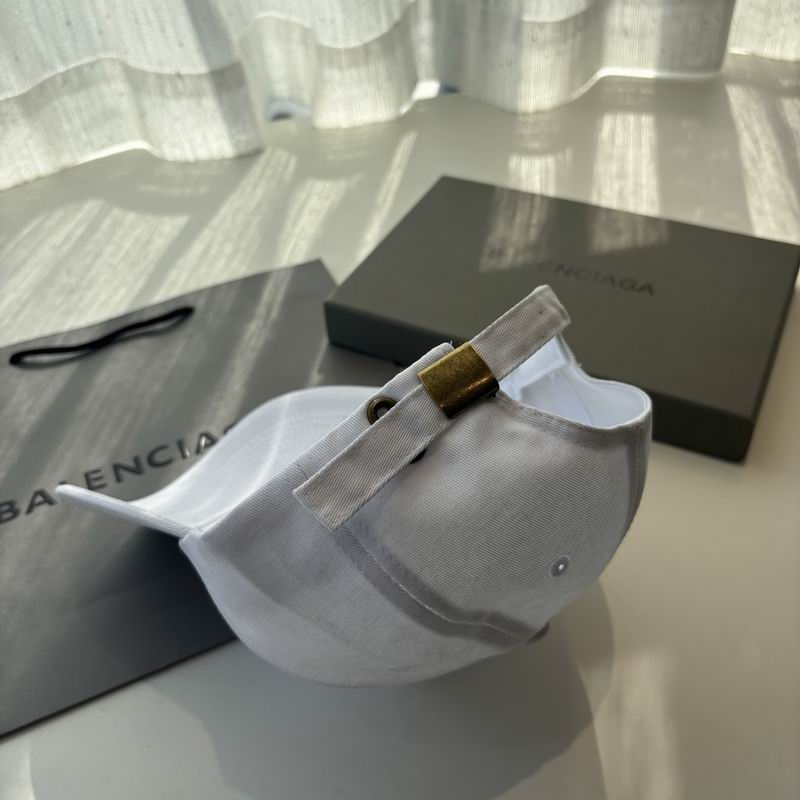 Balenciaga Cap (6210)