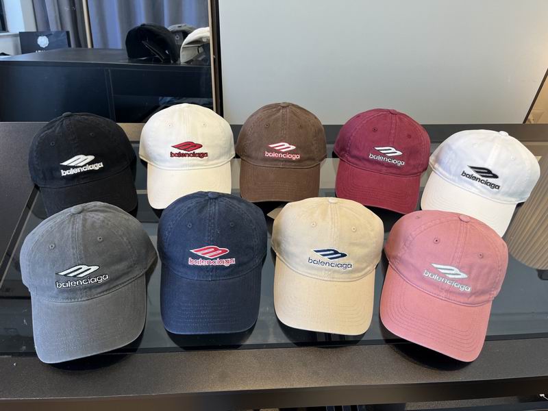Balenciaga Cap (662)