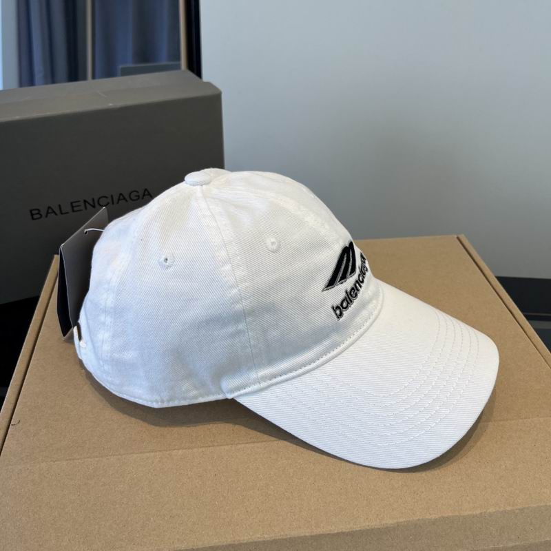 Balenciaga Cap (668)