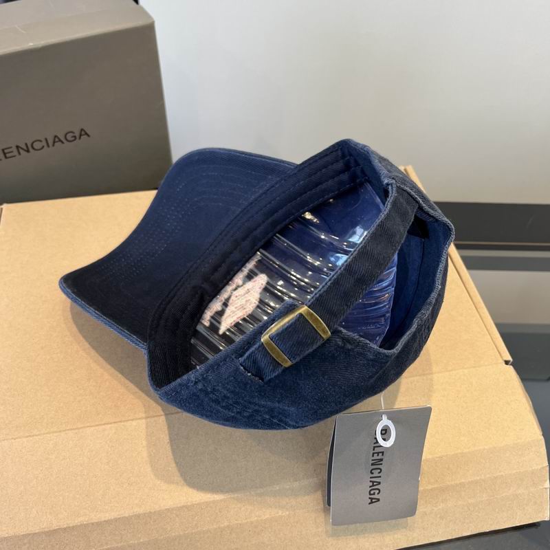 Balenciaga Cap (680)