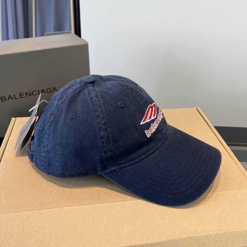 Balenciaga Cap (685)