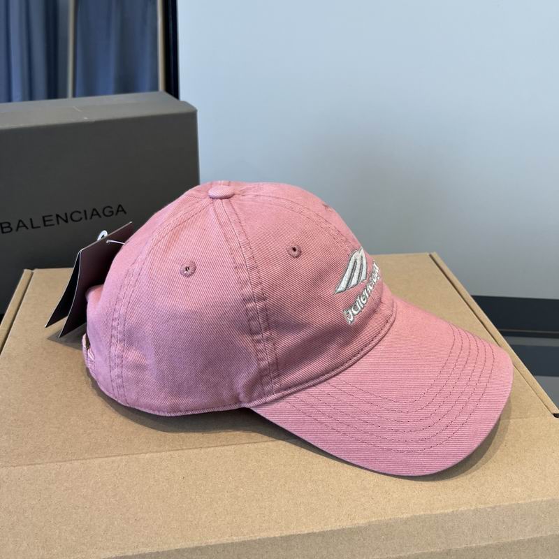Balenciaga Cap (710)