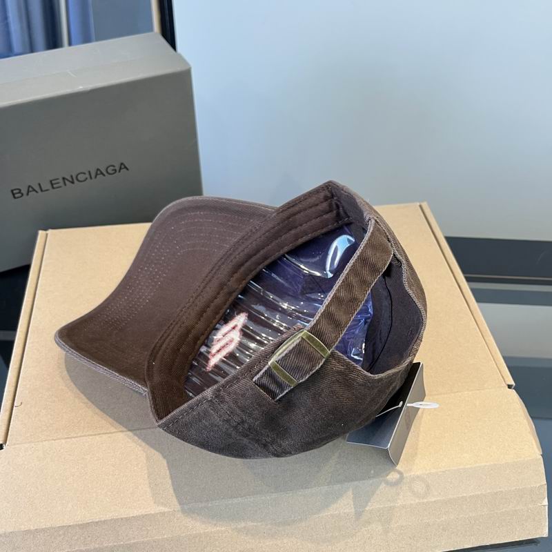Balenciaga Cap (713)