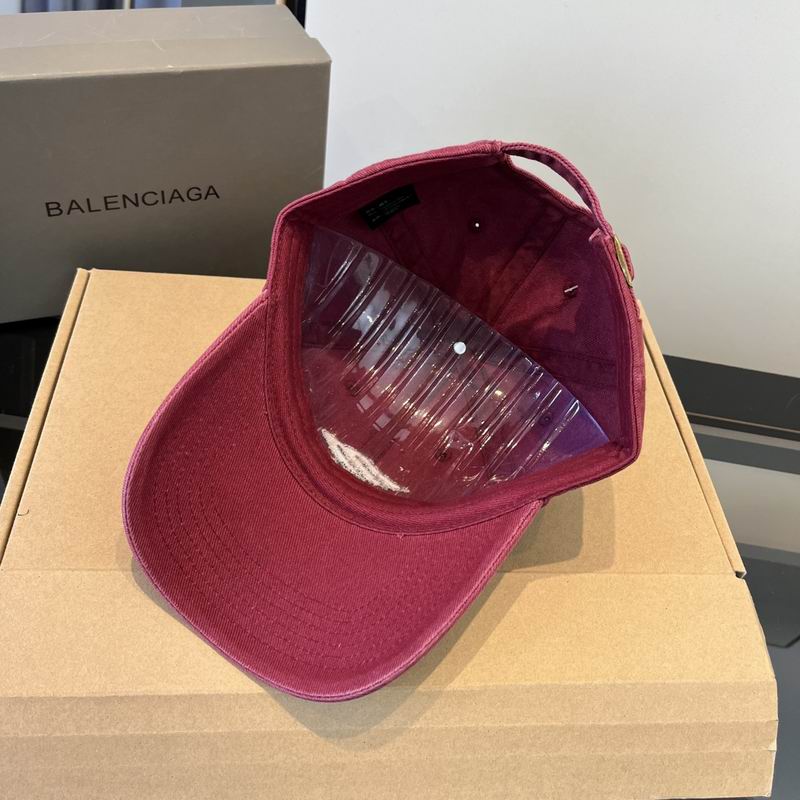 Balenciaga Cap (722)