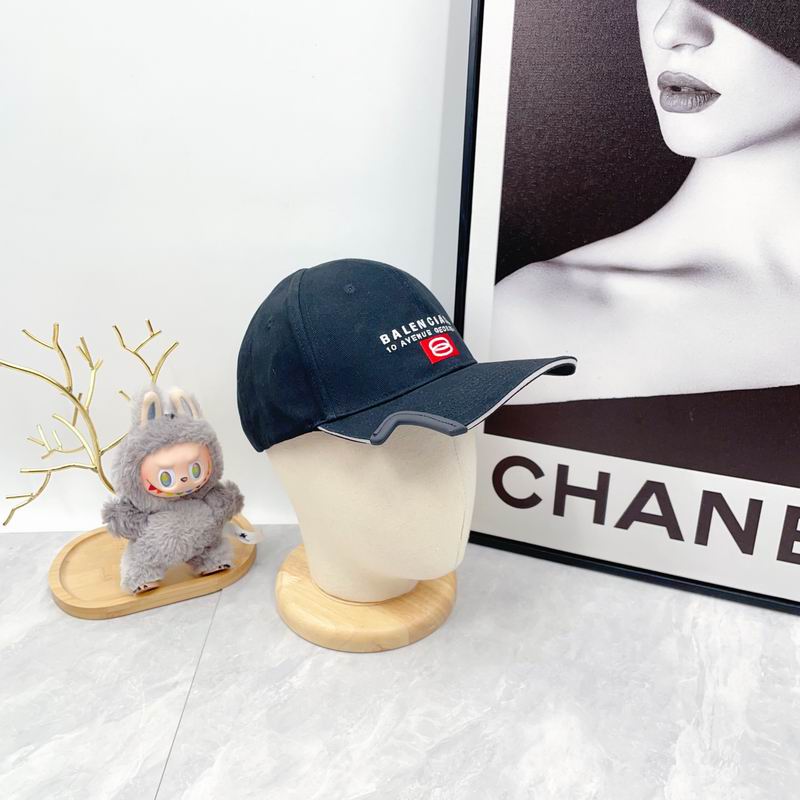 Balenciaga Cap dx (2963)