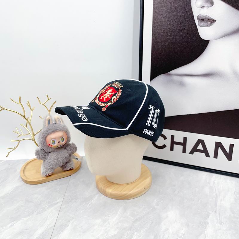 Balenciaga Cap dx (3010)