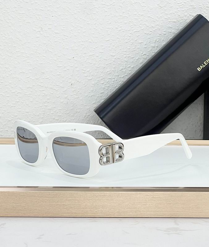 Balenciaga Glasses sms (2)
