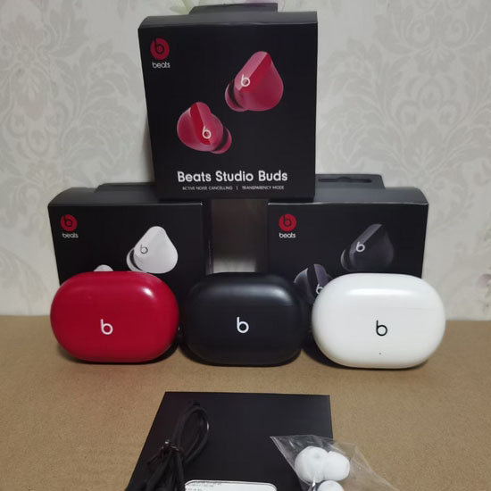 Beats Studio Buds (5)