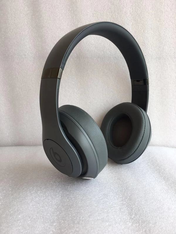 Beats Studio3 Wireless   (4)