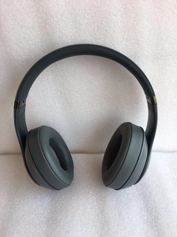 Beats Studio3 Wireless   (6)