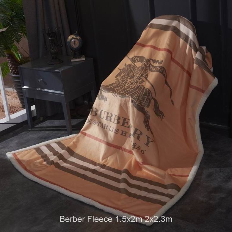 Burberry 1.5x2m 2x2.3m n (1)