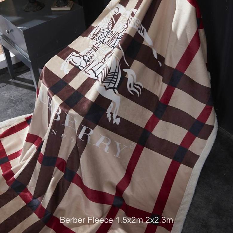 Burberry 1.5x2m 2x2.3m n (4)