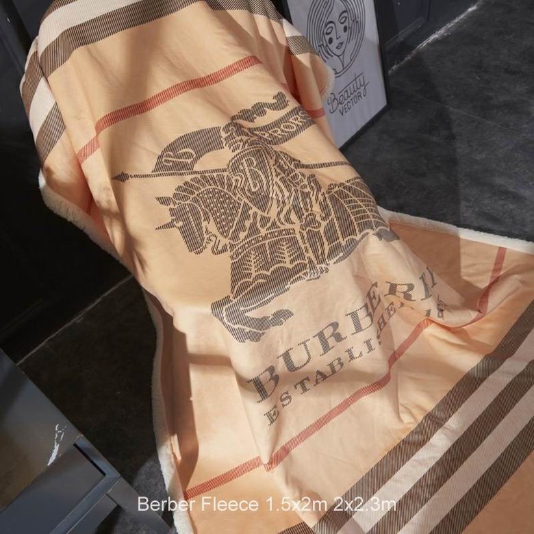 Burberry 1.5x2m 2x2.3m n (4)