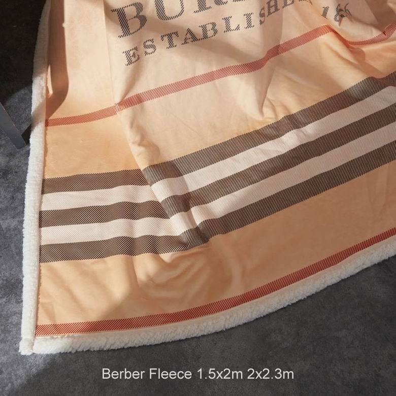 Burberry 1.5x2m 2x2.3m n (5)