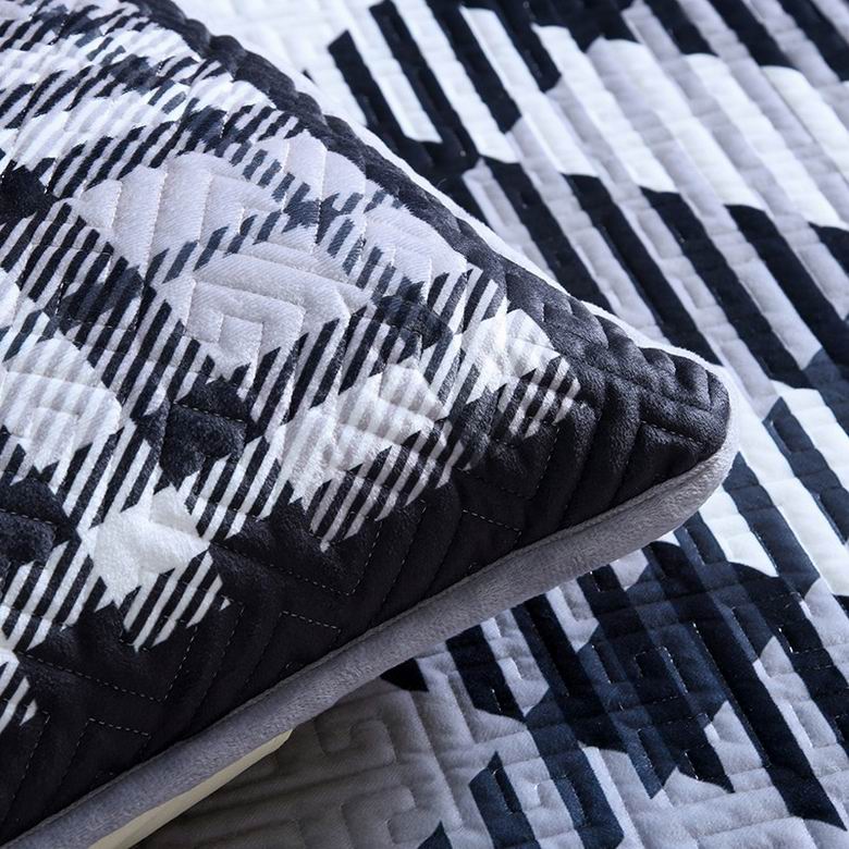 Burberry 2.0x2.2m 2.3x2.5m   (7)