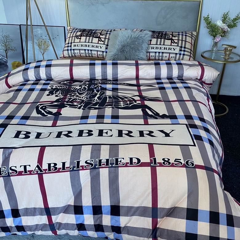 Burberry 2.0x2.3m   (9)