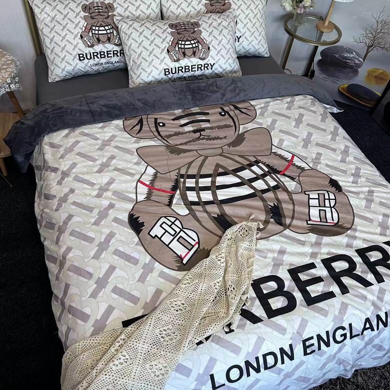 Burberry 2.0x2.3m    (2)