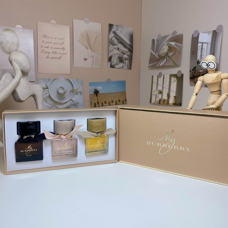 Burberry 3x30ml   (1)