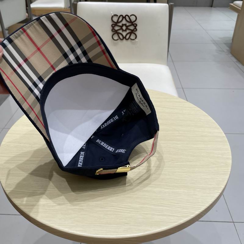 Burberry Cap (1428)
