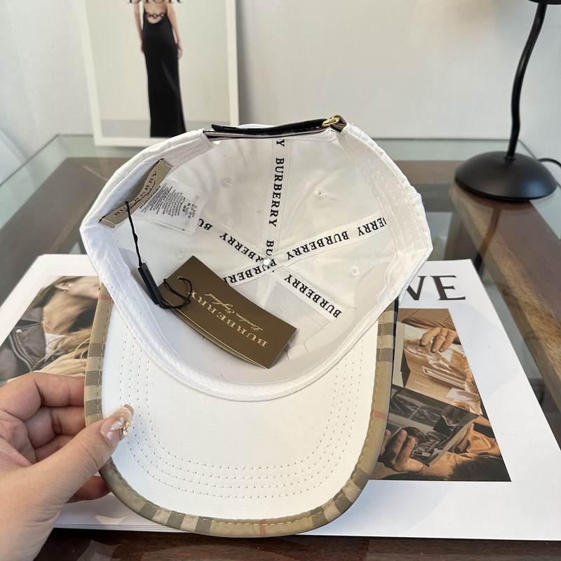Burberry Cap dx (1987)