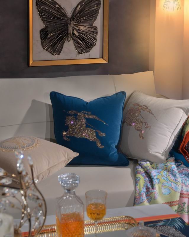 Burberry Cushions 45X45cm (5)