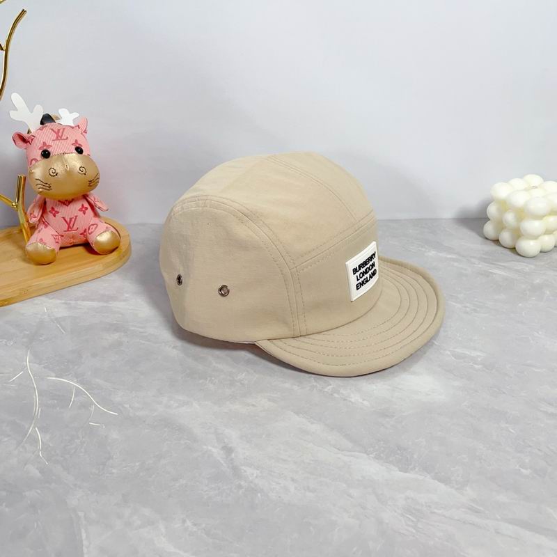 Burberry cap dx (4658)