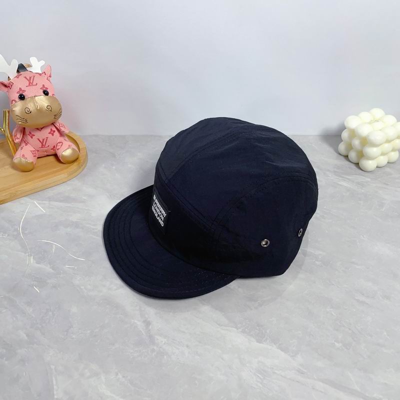Burberry cap dx (4673)