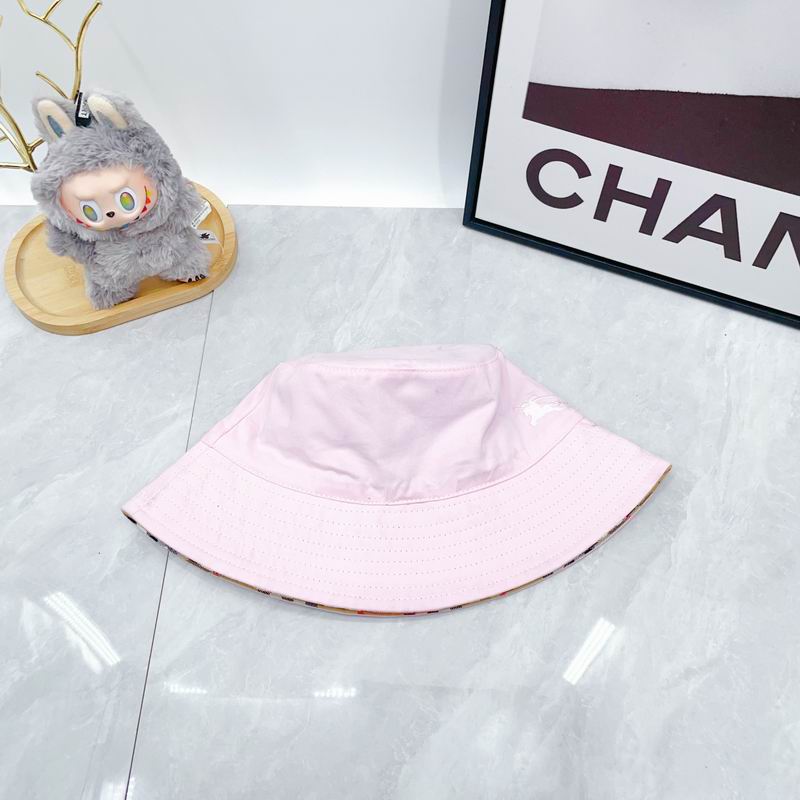 Burberry hat dx (260)