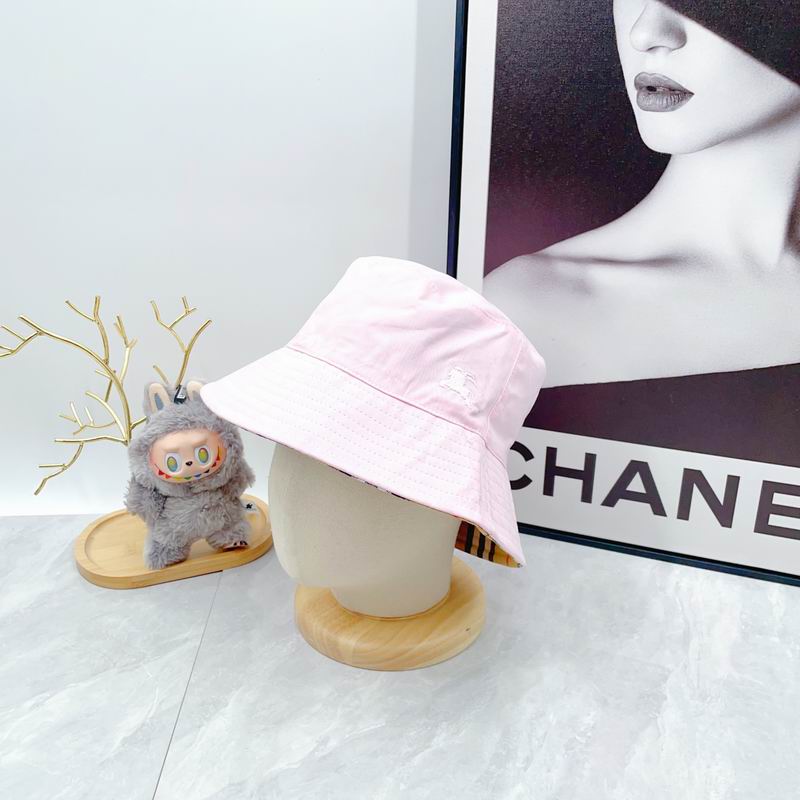 Burberry hat dx (261)