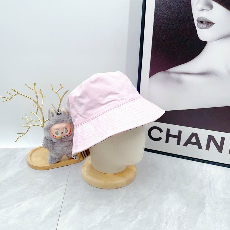 Burberry hat dx (263)