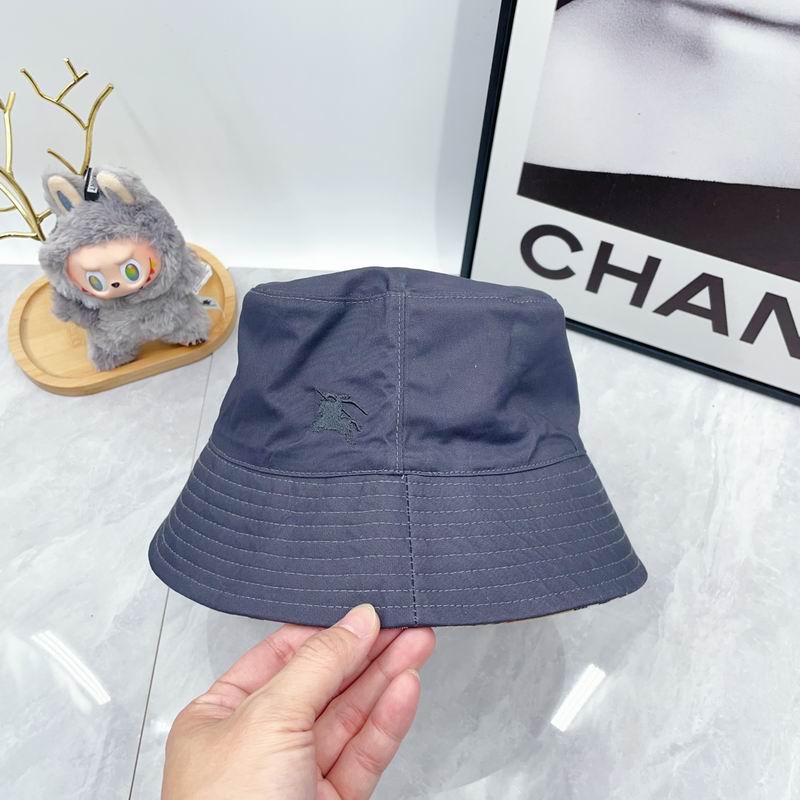 Burberry hat dx (266)