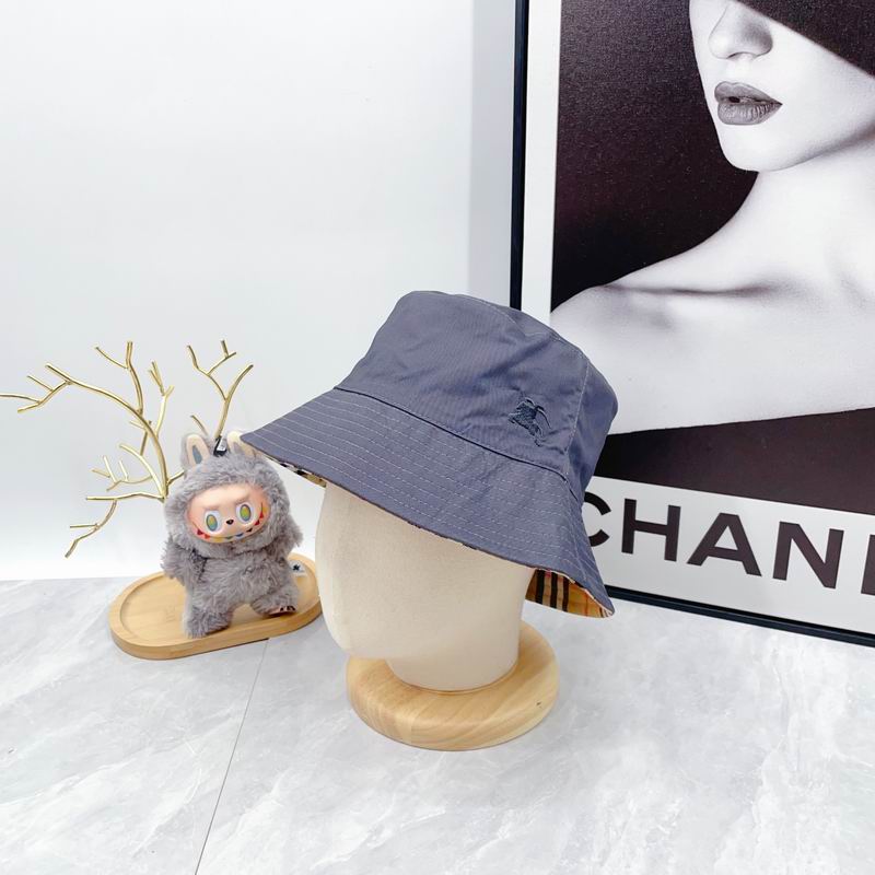 Burberry hat dx (271)