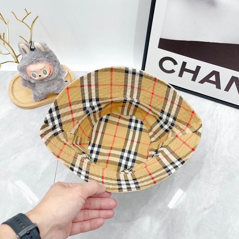 Burberry hat dx (274)