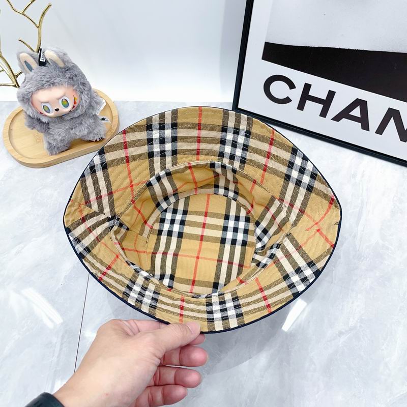 Burberry hat dx (292)