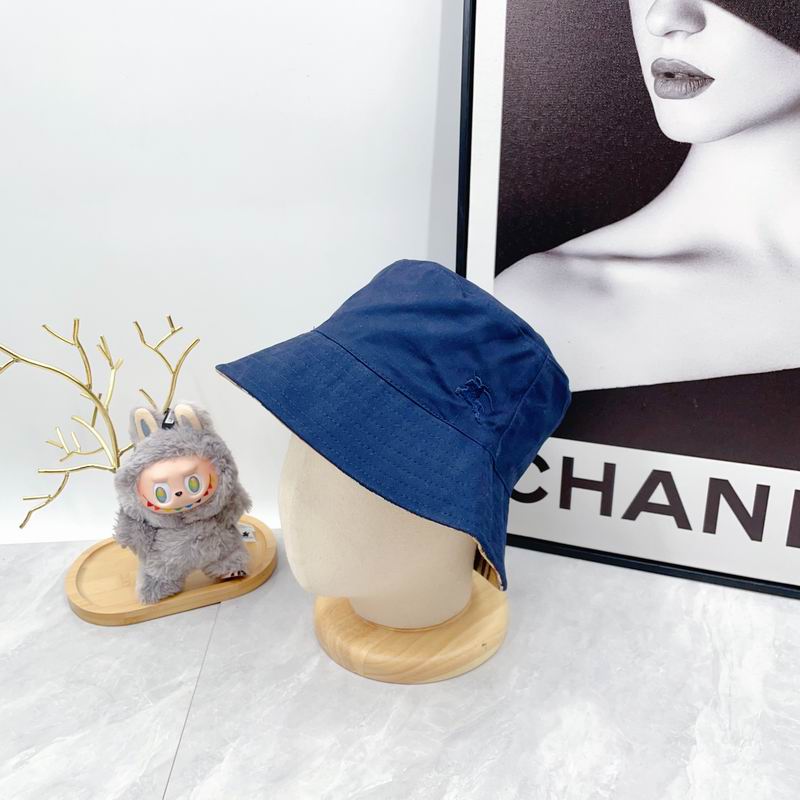 Burberry hat dx (297)