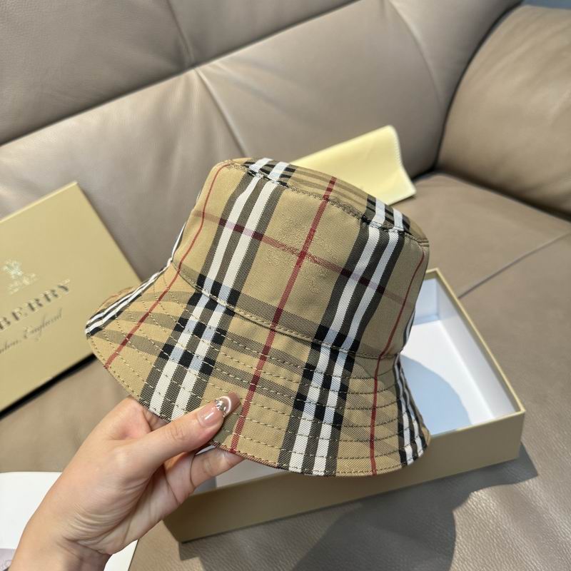 Burberry hat dx (307)